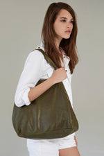 CLOVER LEATHER TOTE