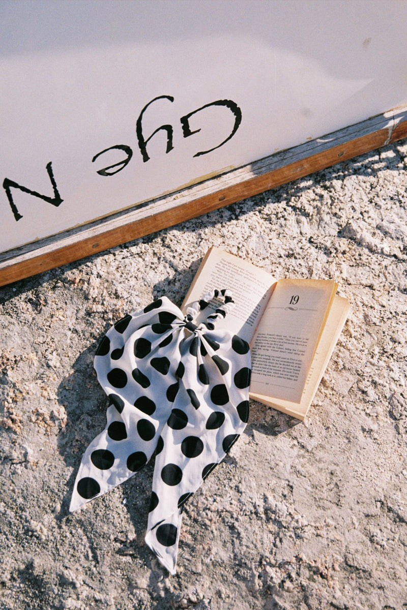 SCRUNCHIE SCARF BY ATELIER DE FEMMES