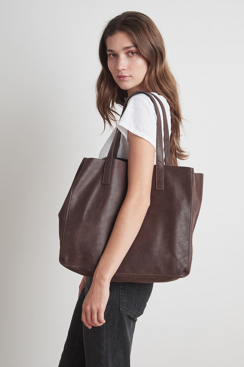 CLOVER LEATHER TOTE