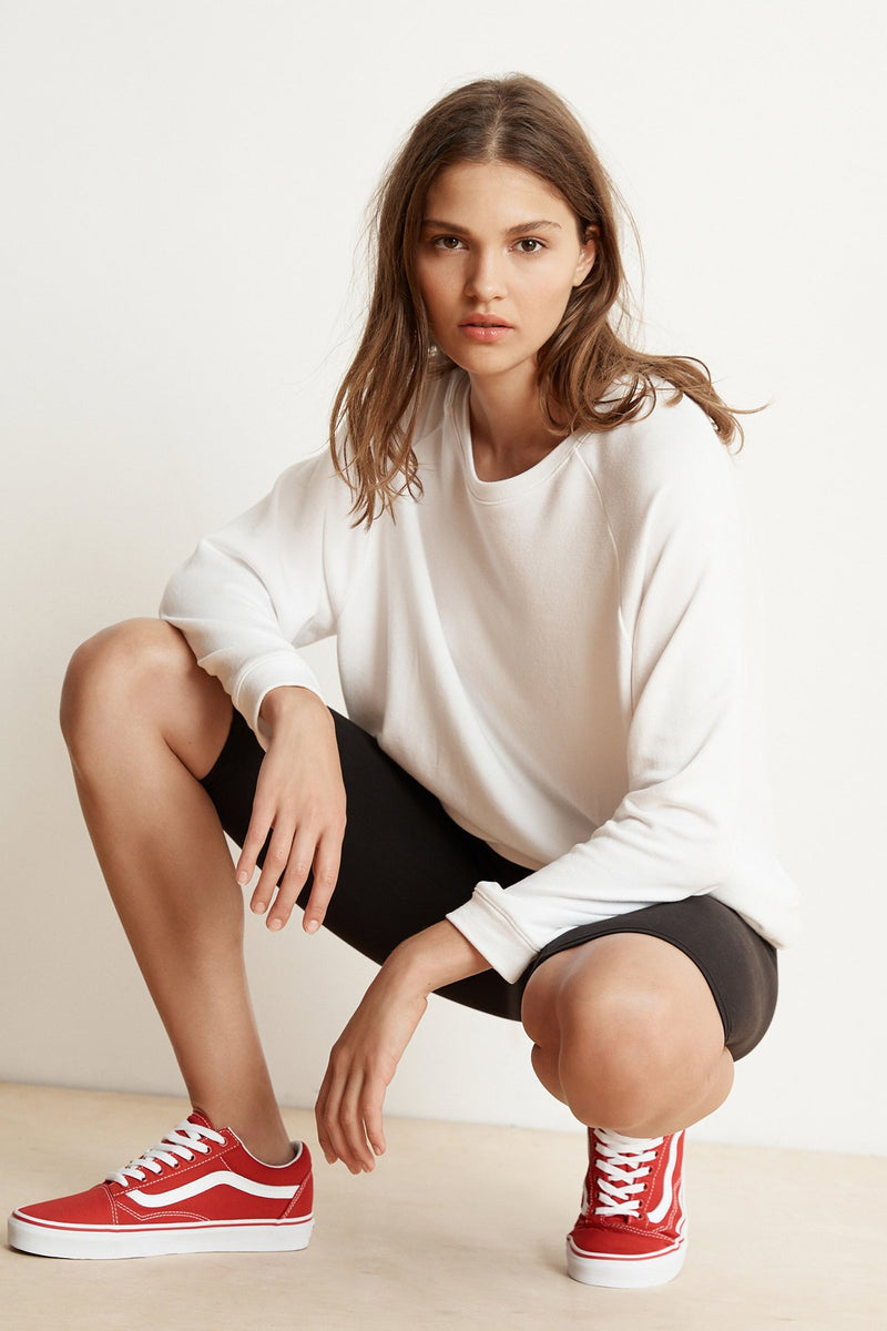 EDLYN LUXE FLEECE LONG SLEEVE PULLOVER WHITE