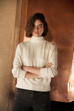 PRESLY LUXE FLEECE TURTLENECK PULLOVER