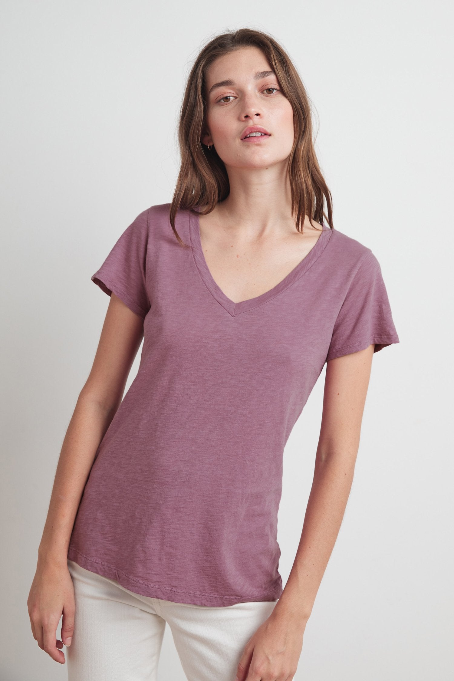 LILITH COTTON SLUB V-NECK TEE