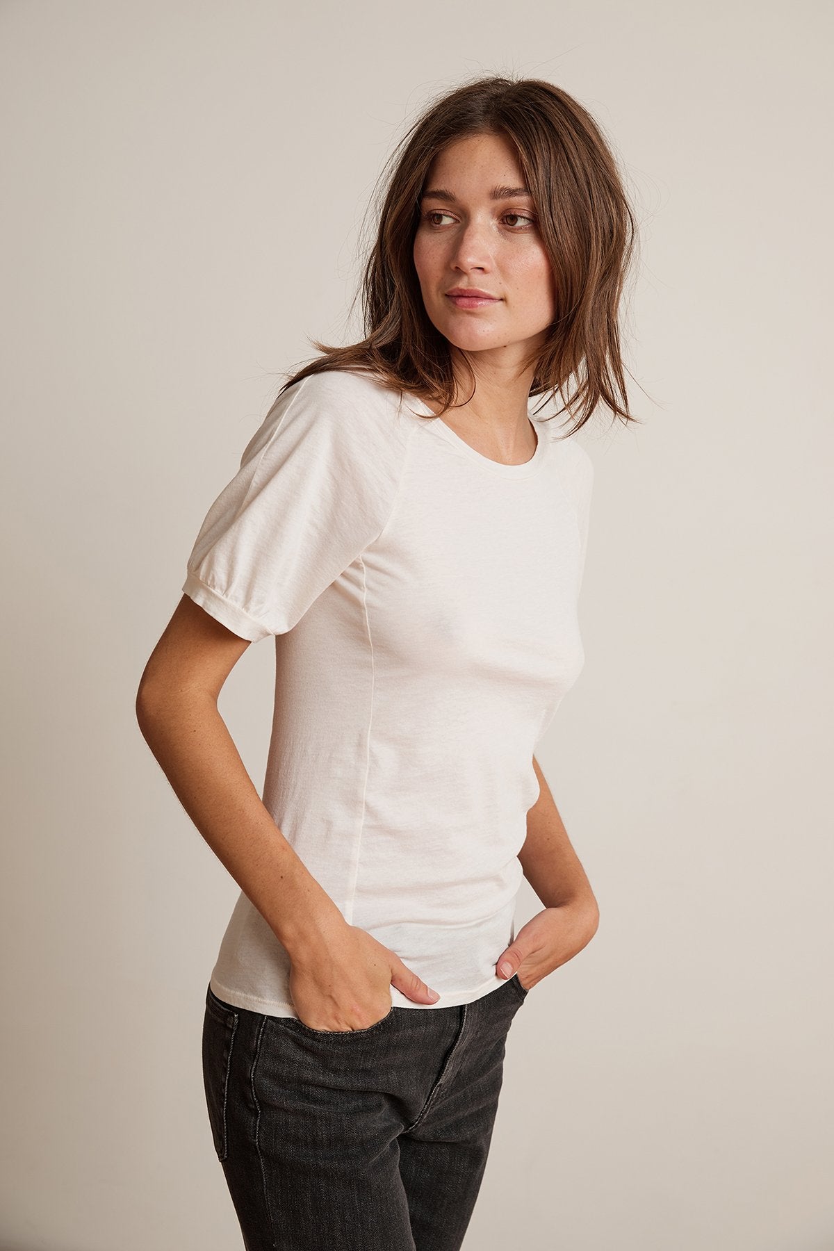 STACY GAUZY WHISPER RAGLAN PUFF SLEEVE TEE