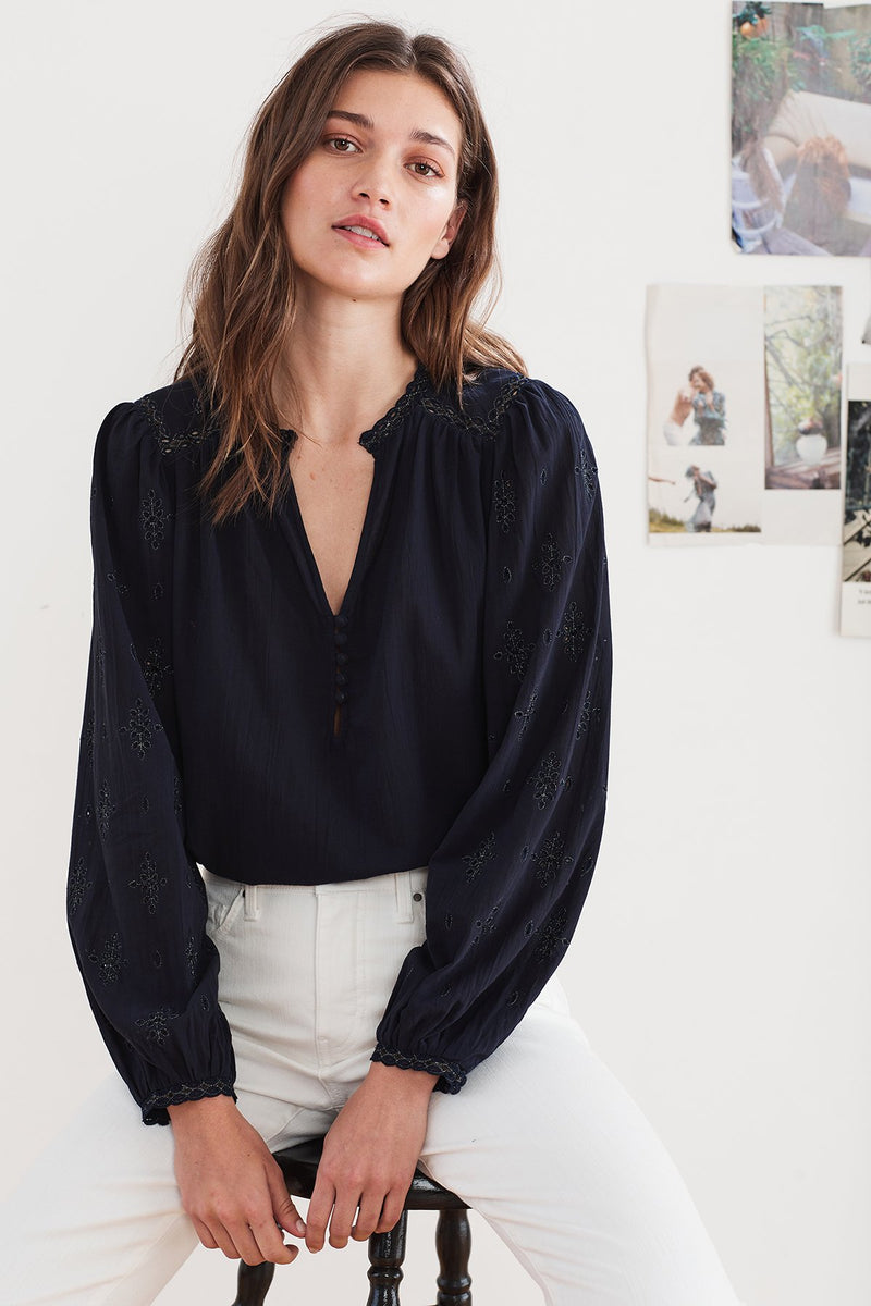 JACEY LUREX EMBROIDERY BLOUSE