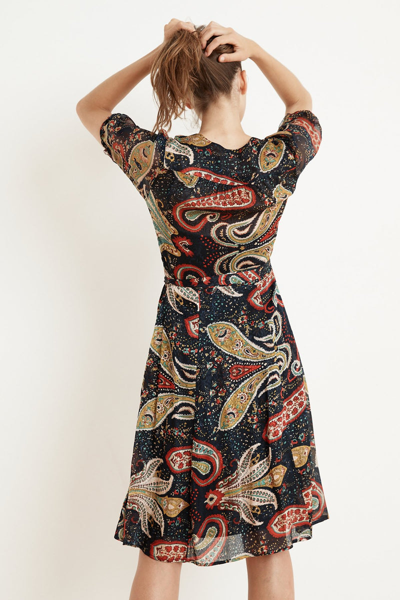 TAYLOR PAISLEY SHORT SLEEVE WRAP DRESS