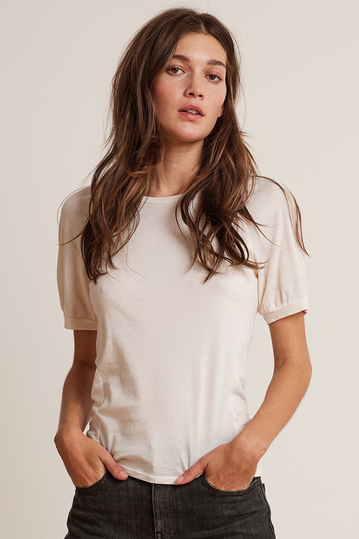 STACY GAUZY WHISPER RAGLAN PUFF SLEEVE TEE