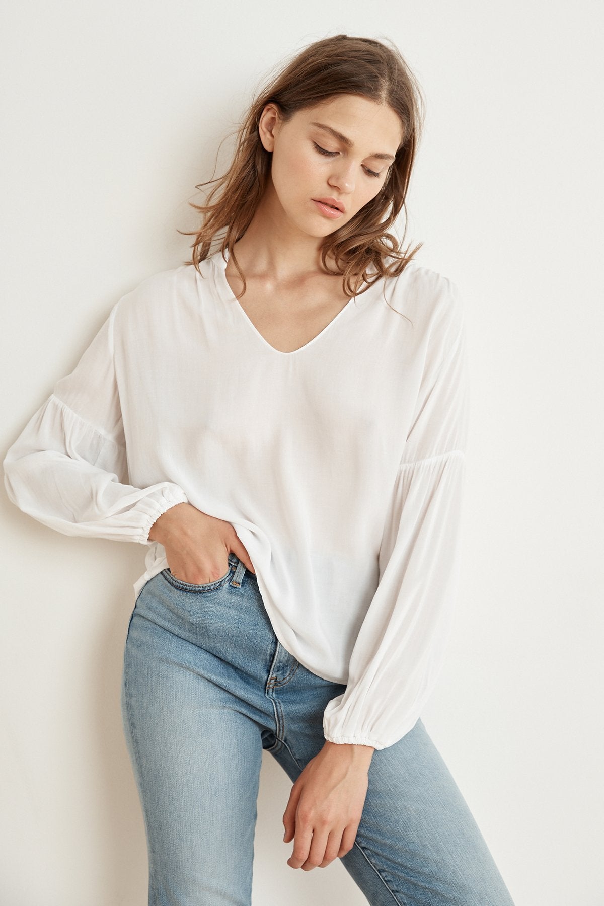 YULIA RAYON CHALLIS PEASANT SLEEVE BLOUSE