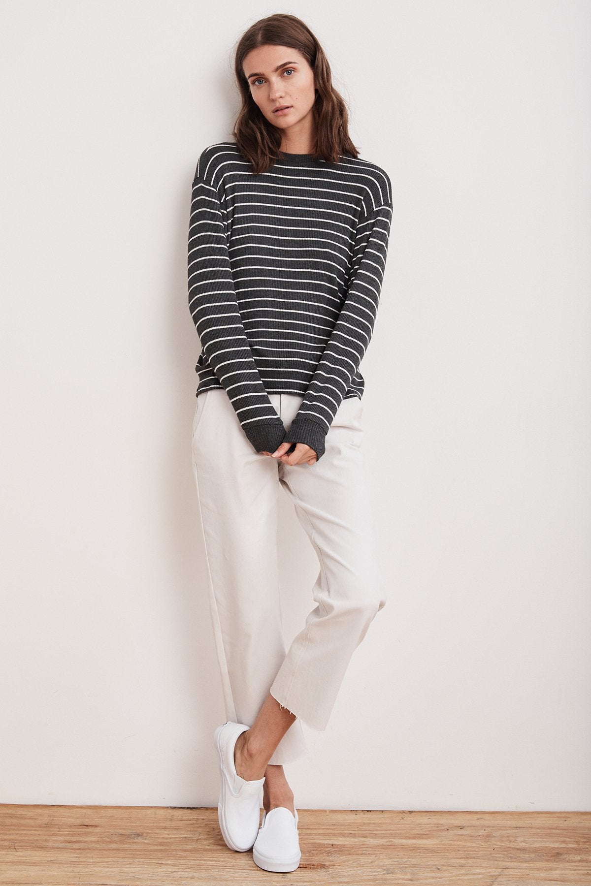 THETA RIBBED STRIPE CREW NECK TOP