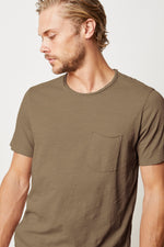 CHAD RAW EDGE COTTON SLUB POCKET TEE