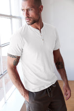 FULTON SHORT SLEEVE HENLEY