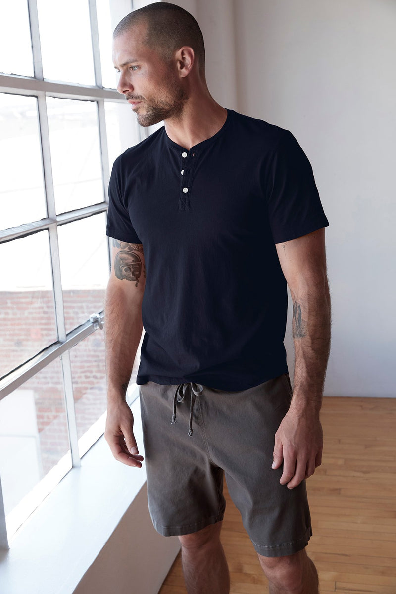 FULTON SHORT SLEEVE HENLEY