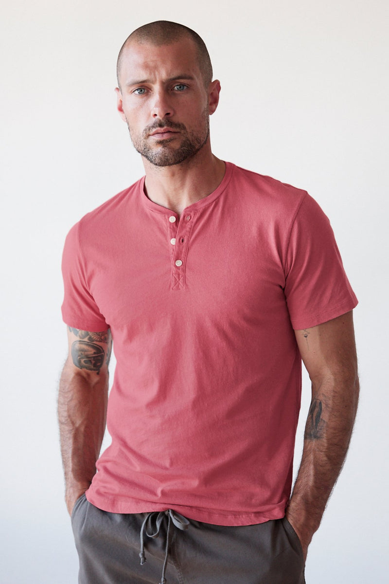 FULTON SHORT SLEEVE HENLEY