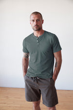 FULTON SHORT SLEEVE HENLEY