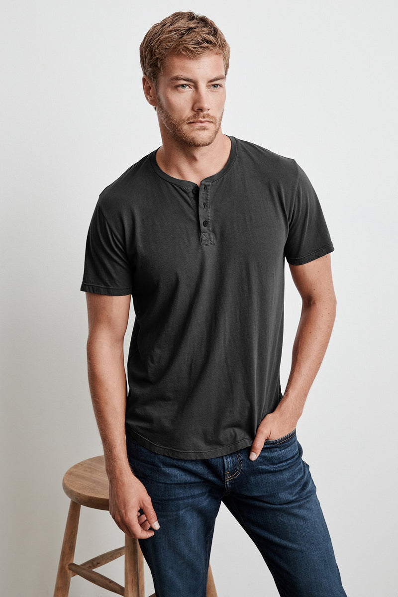 FULTON SHORT SLEEVE HENLEY