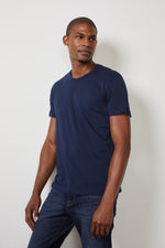 HOWARD WHISPER CLASSIC CREW NECK TEE