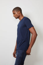 HOWARD WHISPER CLASSIC CREW NECK TEE