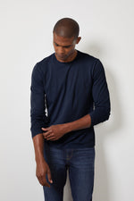 SKEETER WHISPER CLASSIC CREW NECK TEE