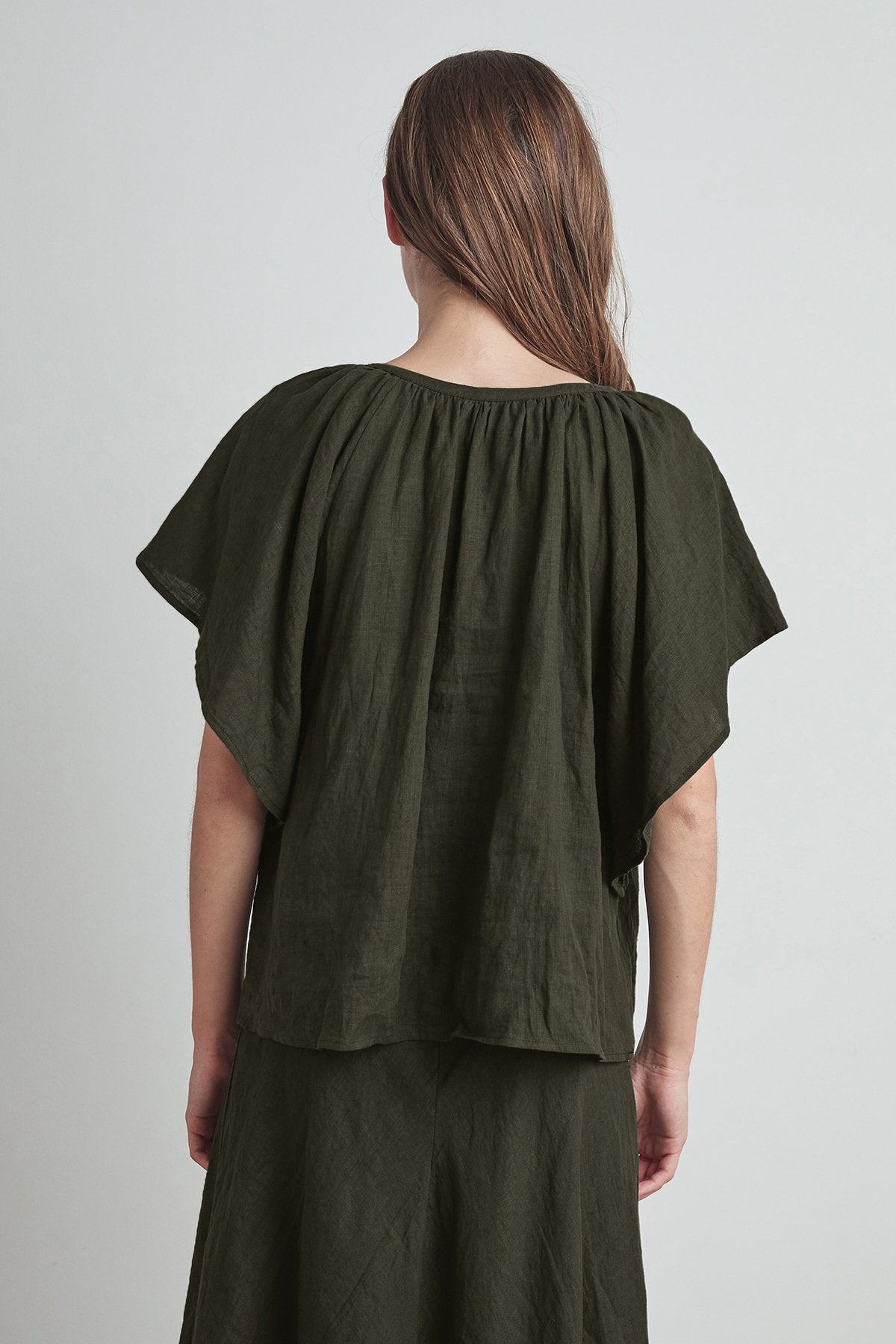 KALILA WOVEN LINEN RUFFLE SLEEVE TOP