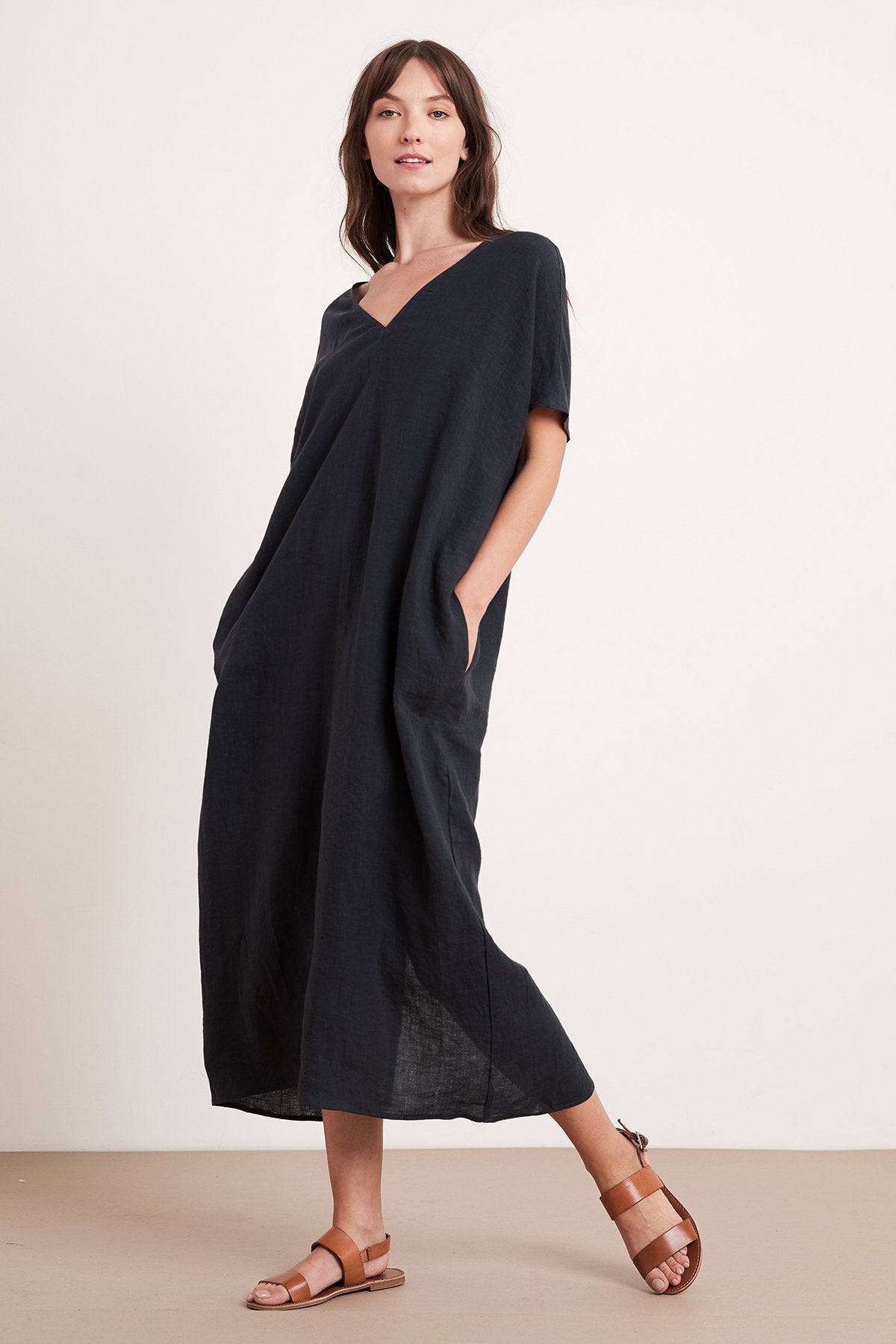 YANA LINEN CAFTAN DRESS